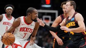 麻将桌上的“潜规则”：不语、不慢、不悔牌的社交礼仪。（麻将桌上的隐形规矩：少言、手快、不悔牌）